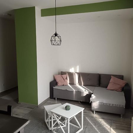 Apartman Petres Сомбор Екстер'єр фото