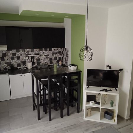 Apartman Petres Сомбор Екстер'єр фото