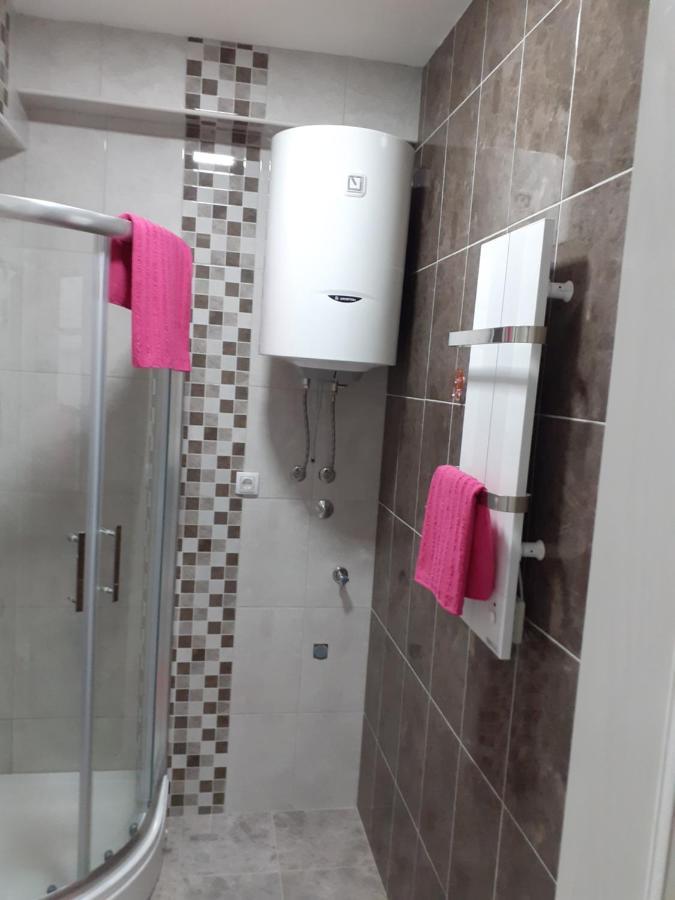 Apartman Petres Сомбор Екстер'єр фото