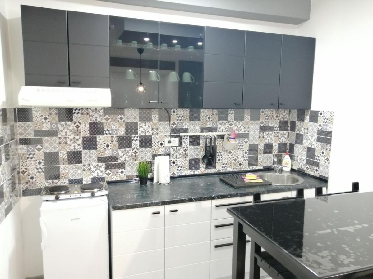 Apartman Petres Сомбор Екстер'єр фото