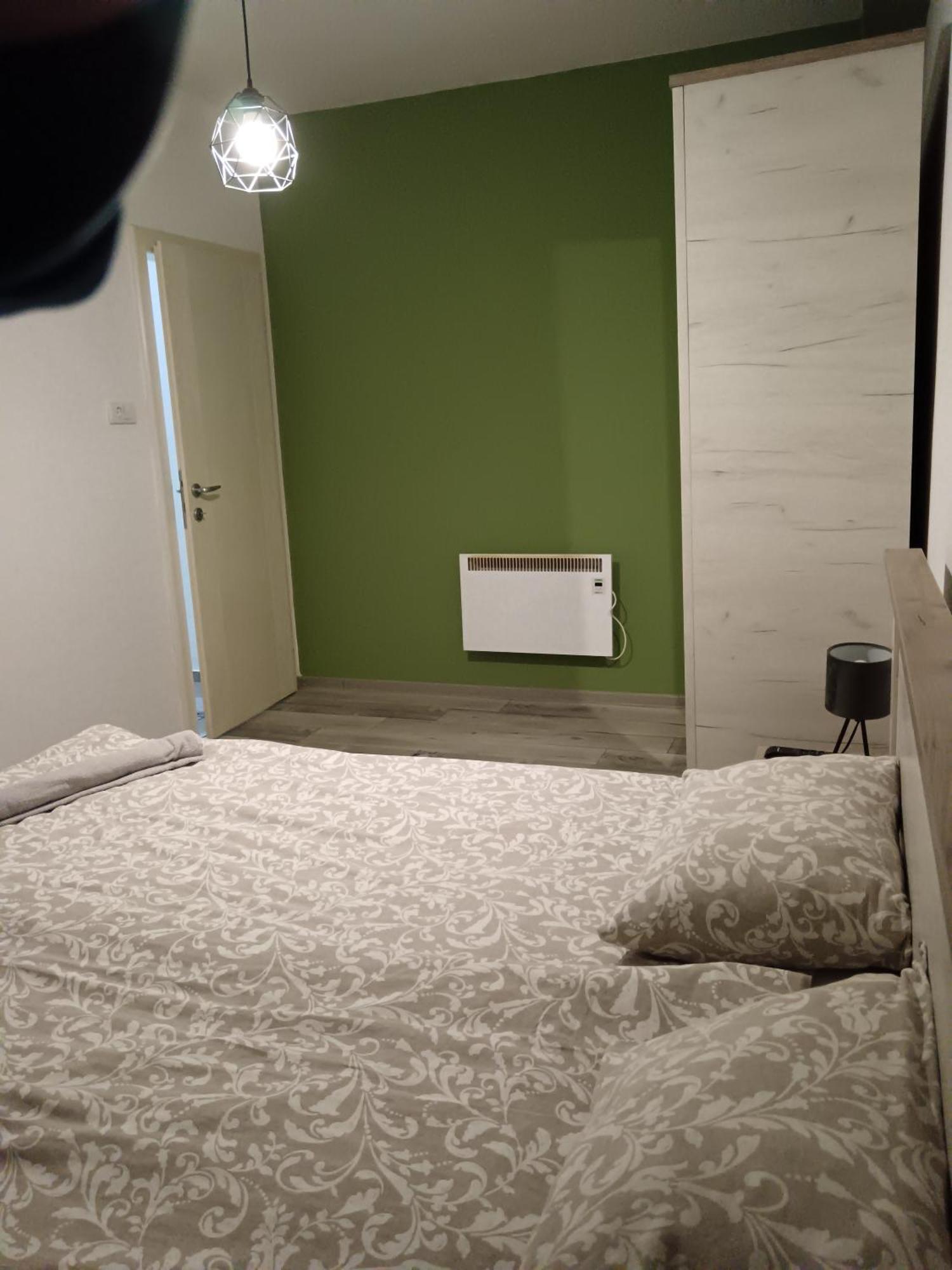 Apartman Petres Сомбор Екстер'єр фото