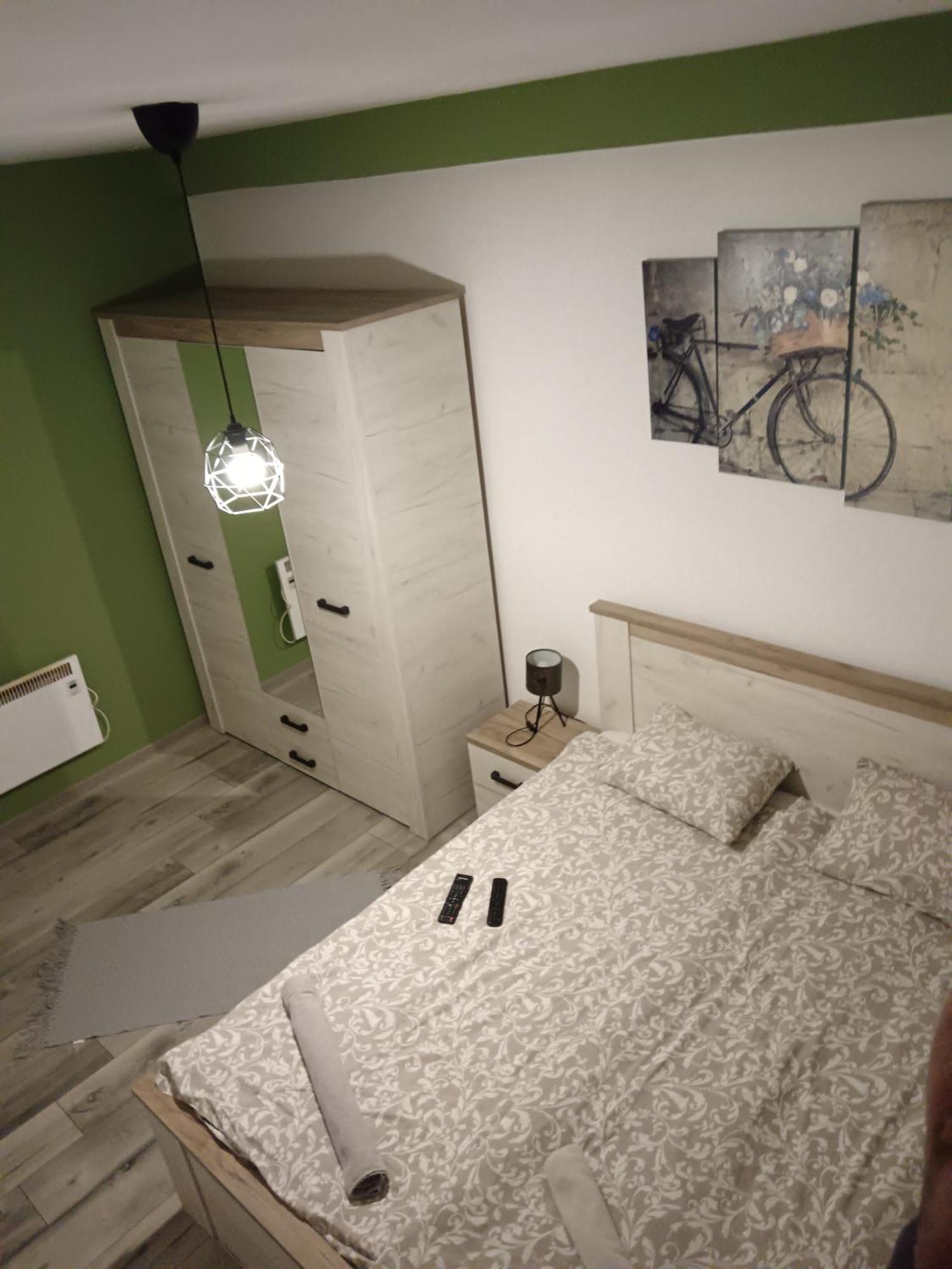 Apartman Petres Сомбор Екстер'єр фото